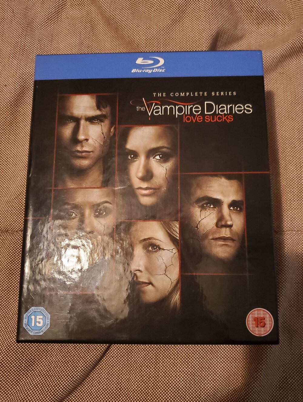 The Vampire Diaries Love Sucks The Complete Series [Blu-Ray]